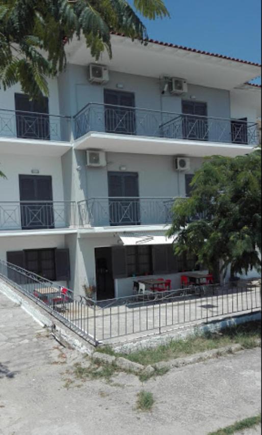 Merida Apartments โมลากาลีวา ภายนอก รูปภาพ