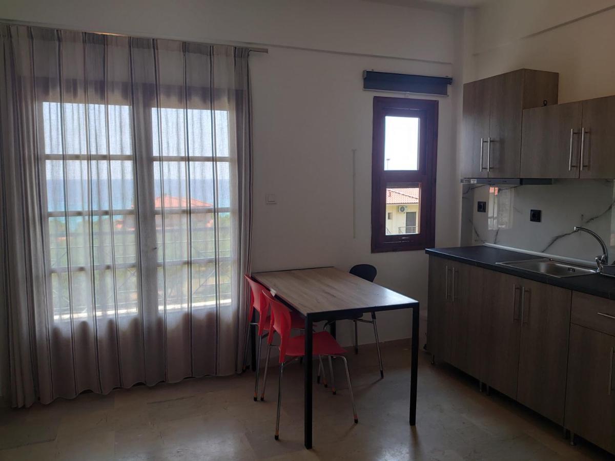 Merida Apartments โมลากาลีวา ภายนอก รูปภาพ