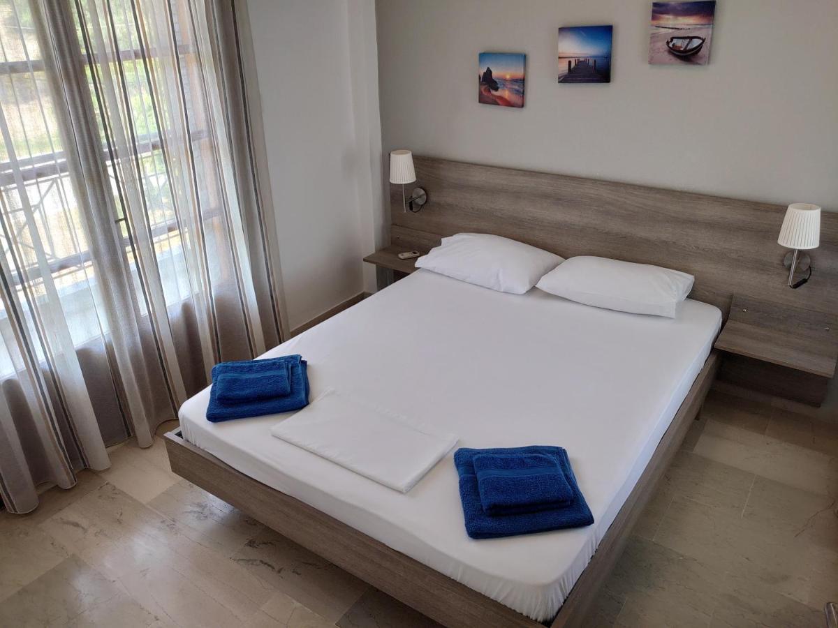 Merida Apartments โมลากาลีวา ภายนอก รูปภาพ