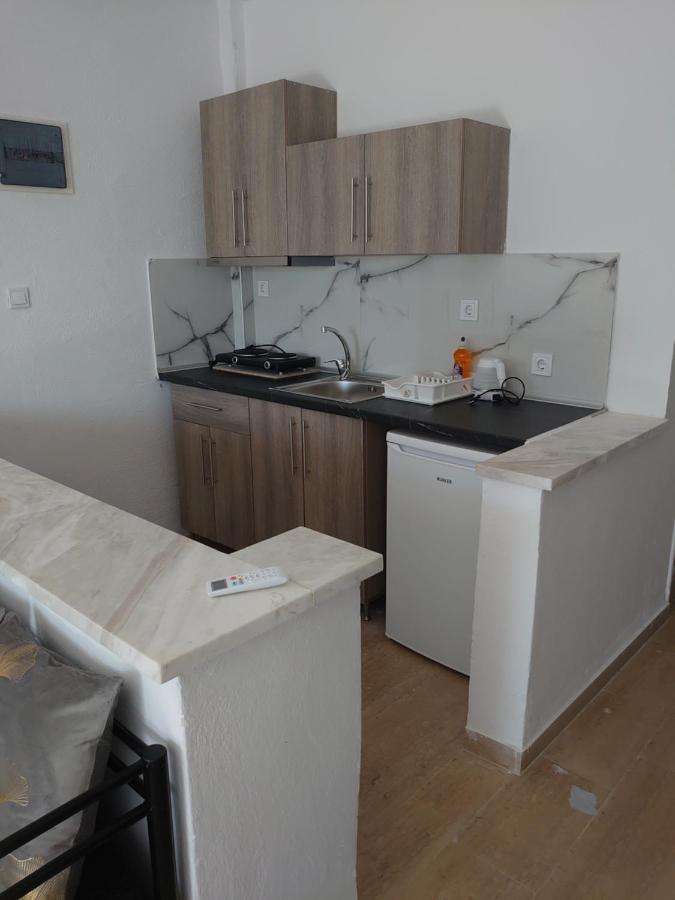 Merida Apartments โมลากาลีวา ภายนอก รูปภาพ