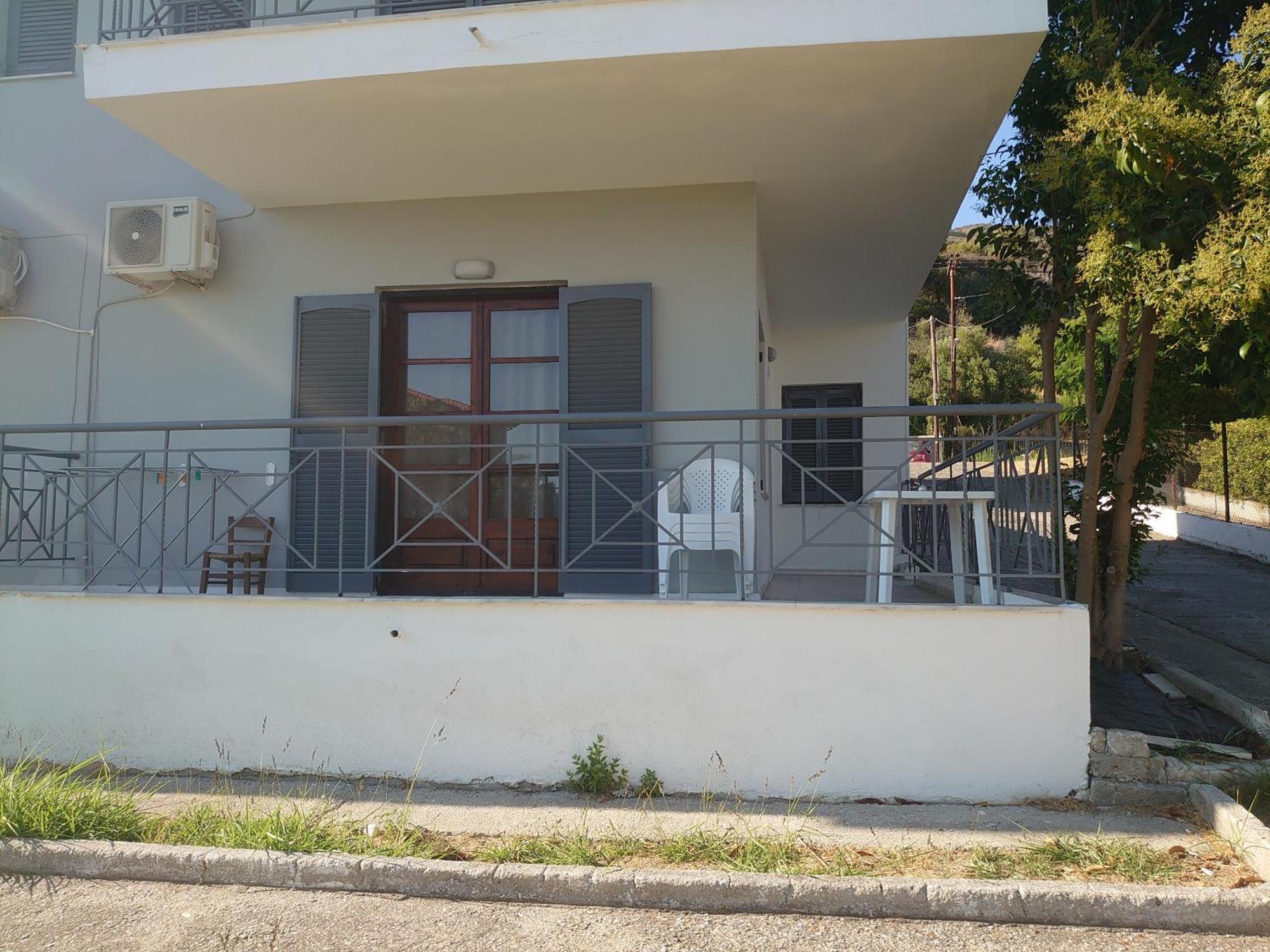 Merida Apartments โมลากาลีวา ภายนอก รูปภาพ